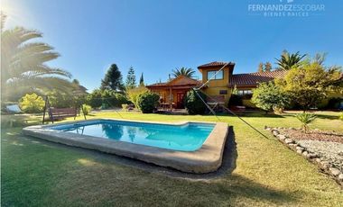 SAN ESTEBAN - VENDE PARCELA CON CASA 5D 4B COND. PAIDAHUEN