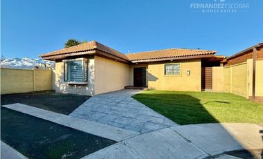 SAN ESTEBAN - VENDE CASA 3D 2B 2E COND LOS SOLARES