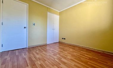 SAN ESTEBAN - ARRIENDA CASA 3D 2B 1E - COND. LOS SOLARES