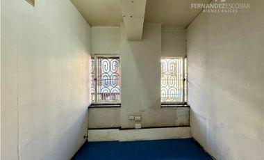 VALPARASO - VENDE ARRIENDA GRAN OFICINA 9 PRIVADOS - CALLE CONDELL