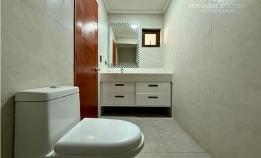 LOS ANDES - VENDE CASA 6D 8B 4E - LOS VILLARES