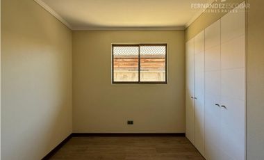 SAN ESTEBAN - VENDE CASA 3D 2B 1E COND. LOS SOLARES