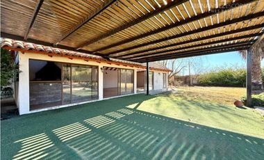 CALLE LARGA - VENDE | ARRIENDA PARCELA CON CASA 5D 5B - LOS VILLARES