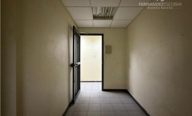 LOS ANDES - ARRIENDA LOCAL COMERCIAL 299m2 - CENTRO