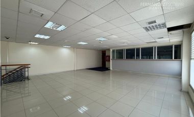 LOS ANDES - ARRIENDA LOCAL COMERCIAL 299m2 - CENTRO