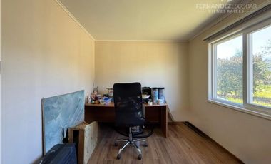 PUTAENDO - VENDE PARCELA CON CASA 4D 2B 3E