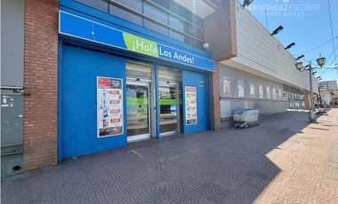LOS ANDES - ARRIENDA LOCAL DE DOS PISOS EN LIDER EXPRESS