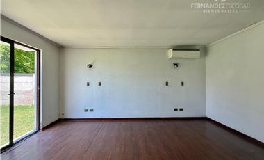 RINCONADA - VENDE CASA 5D 3B PISCINA COND. EL GOLF