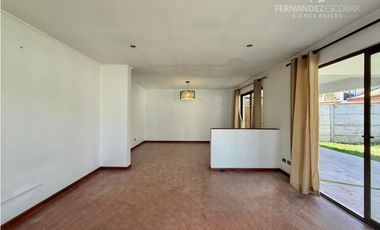 RINCONADA - VENDE CASA 5D 3B PISCINA COND. EL GOLF