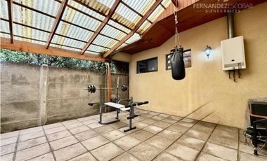 LOS ANDES - VENDE CASA 4D 3B PISCINA - COND. EL ENCANTO