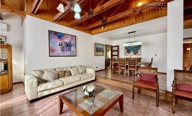 LOS ANDES - VENDE CASA 4D 3B PISCINA - COND. EL ENCANTO