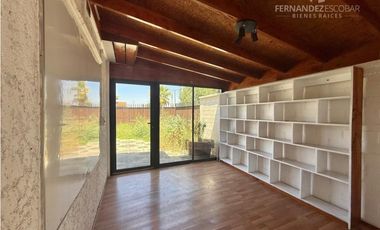 SAN FELIPE - ARRIENDA CASA 3D 4B COND. EL CONVENTO