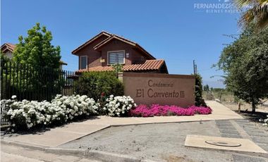 SAN FELIPE - ARRIENDA CASA 3D 4B COND. EL CONVENTO