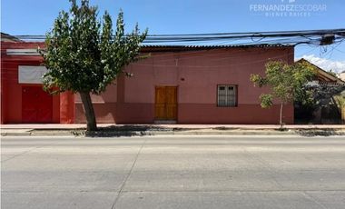 LOS ANDES - ARRIENDA PROPIEDAD 7D 3B AV. CHACABUCO