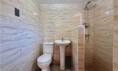 LOS ANDES - ARRIENDA PROPIEDAD 7D 3B AV. CHACABUCO