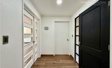 SAN ESTEBAN - VENDE CASA 3D 2B 2E COND. LOS SOLARES