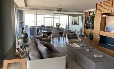 PH de lujo super amplio y con espectacular vista de toda la ciudad!