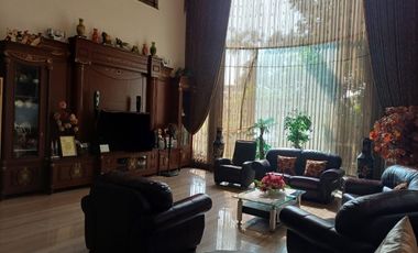 Rumah Mewah Luas Araya 2 Furnish