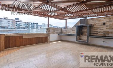 VENTA  DUPLEX CHACARILLA Y CASA EN CHACARILLA SAN BORJA