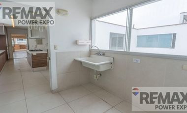 VENTA  DUPLEX CHACARILLA Y CASA EN CHACARILLA SAN BORJA
