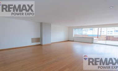 VENTA  DUPLEX CHACARILLA Y CASA EN CHACARILLA SAN BORJA