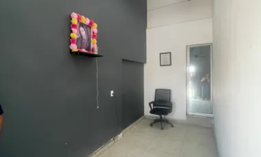BODEGA CON OFICINAS EN LA UNION,TORREÓN COAHUILA