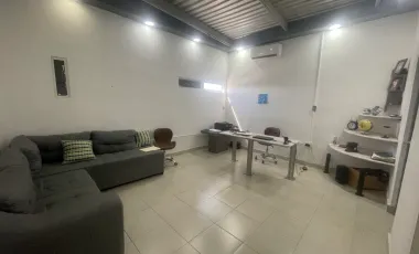 BODEGA CON OFICINAS EN LA UNION,TORREÓN COAHUILA
