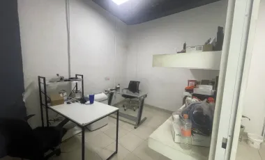 BODEGA CON OFICINAS EN LA UNION,TORREÓN COAHUILA