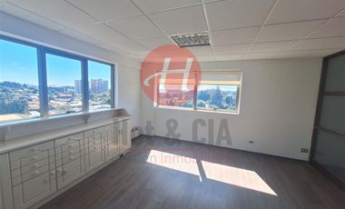 Oficina en Arriendo en Hochstetter