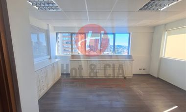 Oficina en Arriendo en Hochstetter