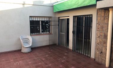 VENTA CASA 3 DORMITORIOS LOMAS DE ALBERDI