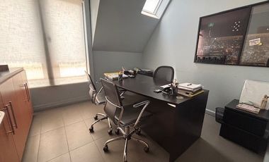 Excelente oficina Luis Pasteur 4 privados 2 estac.