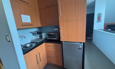 Excelente oficina Luis Pasteur 4 privados 2 estac.