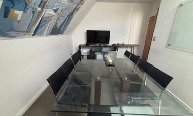 Excelente oficina Luis Pasteur 4 privados 2 estac.