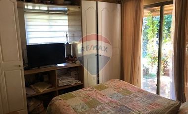 Parcela con Casa piscina y jardín en Melipilla