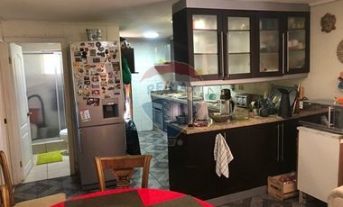 Parcela con Casa piscina y jardín en Melipilla