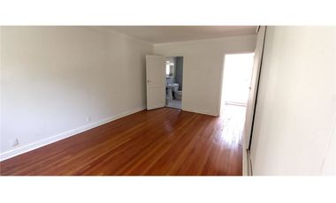 Toledo P de Valdivia Casona oficina remodelada