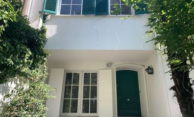 Toledo P de Valdivia Casona oficina remodelada