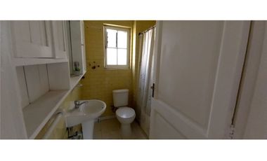 Toledo P de Valdivia Casona oficina remodelada