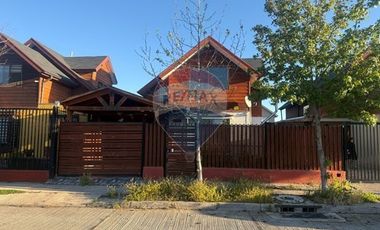 ¡Venta de Casa en Buin Oriente!