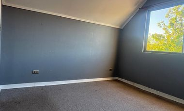 ¡Venta de Casa en Buin Oriente!
