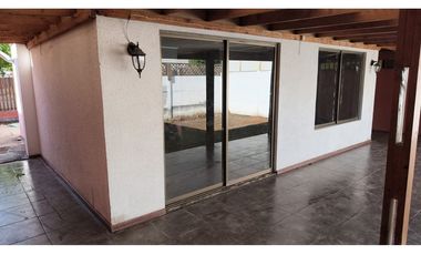 ¡Venta de Casa en Buin Oriente!