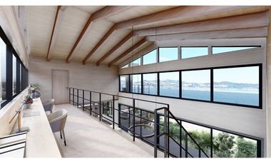 Preciosa casa en la bahia de TEN TEN, Castro