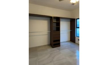 Casa moderna en VENTA en Residencial Arbolada con Jacuzzi