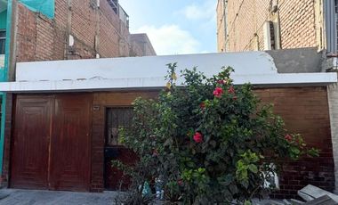 SE VENDE CASA EN CHORRILLOS