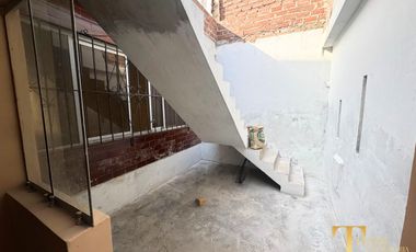 SE VENDE CASA EN CHORRILLOS