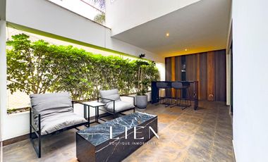 Venta Triplex en Chacarilla del Estanque