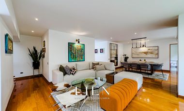 Venta Triplex en Chacarilla del Estanque