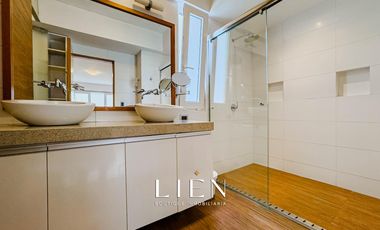 Venta Triplex en Chacarilla del Estanque