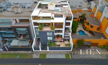 Venta Triplex en Chacarilla del Estanque
